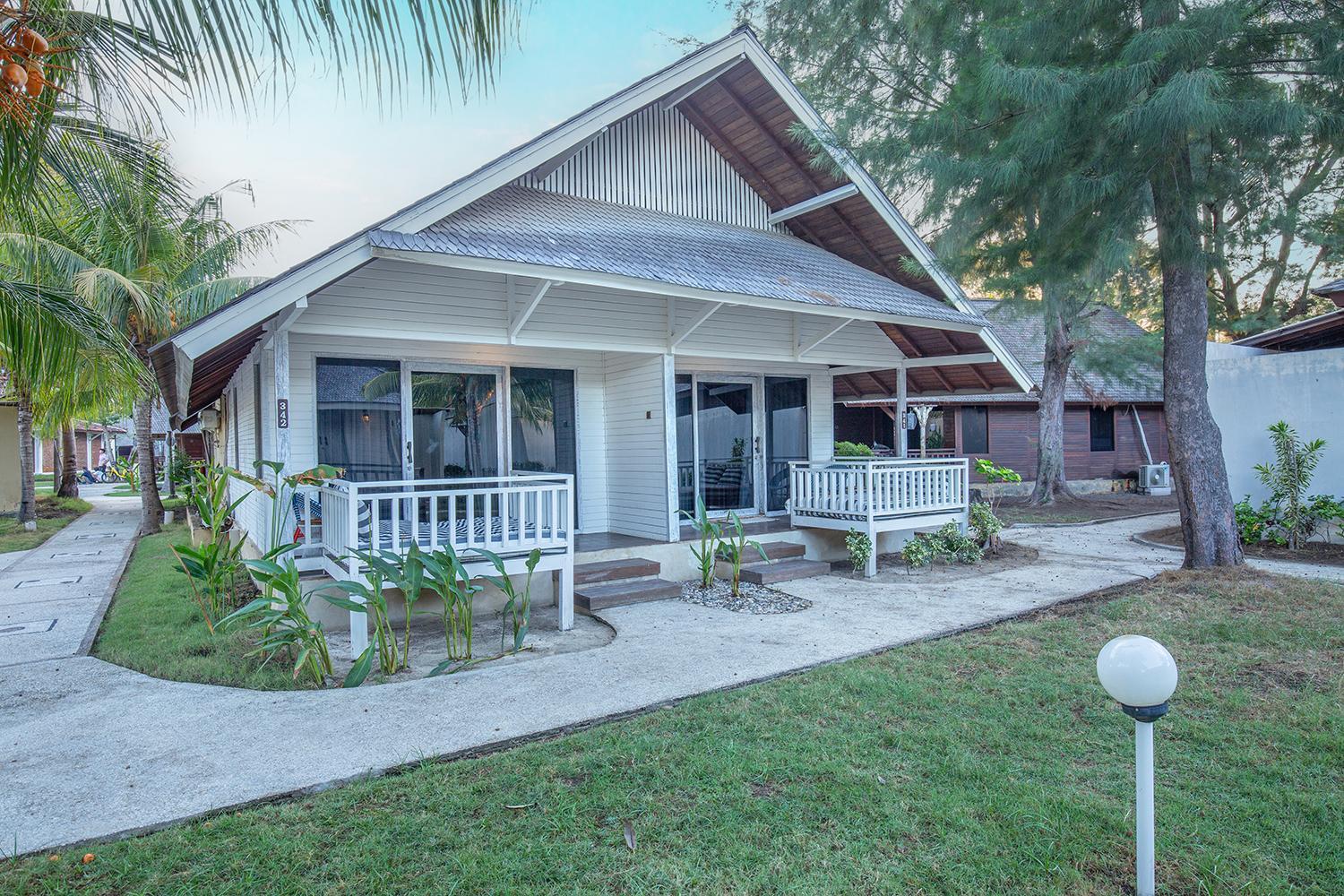 Frii Resort Gili Trawangan Exteriör bild